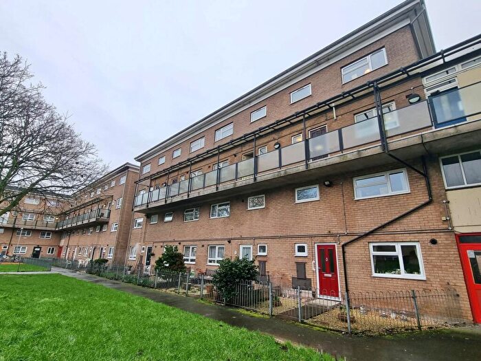 3 Bedroom Apartment For Sale In Fallow Hill, Sydenham, Leamington Spa, CV31
