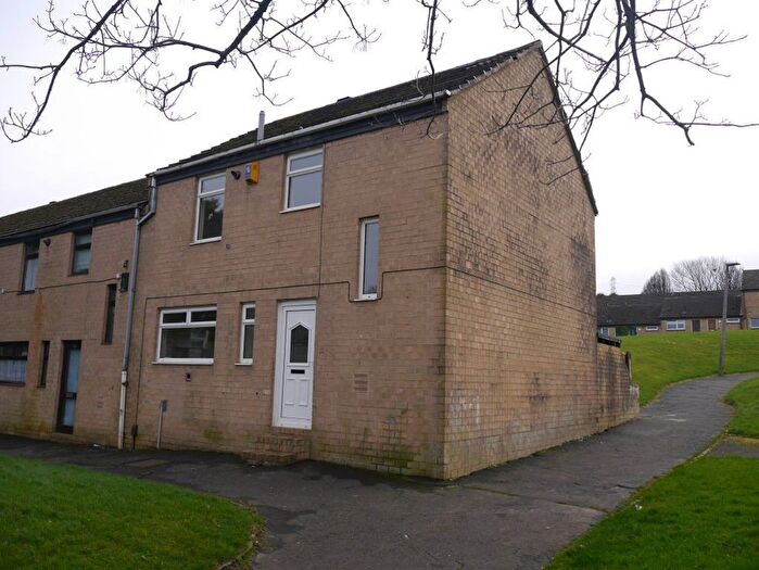 3 Bedroom Semi-Detached House To Rent In Heys Close, Blackburn, BB2