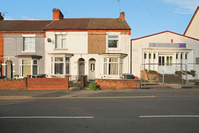 2 Bedroom Terraced House For Sale In Lawford Road, Rugby, CV21