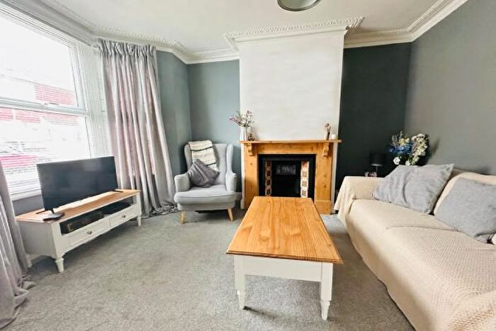 2 Bedroom Terraced House To Rent In Jeyes Road, Gillingham, ME7