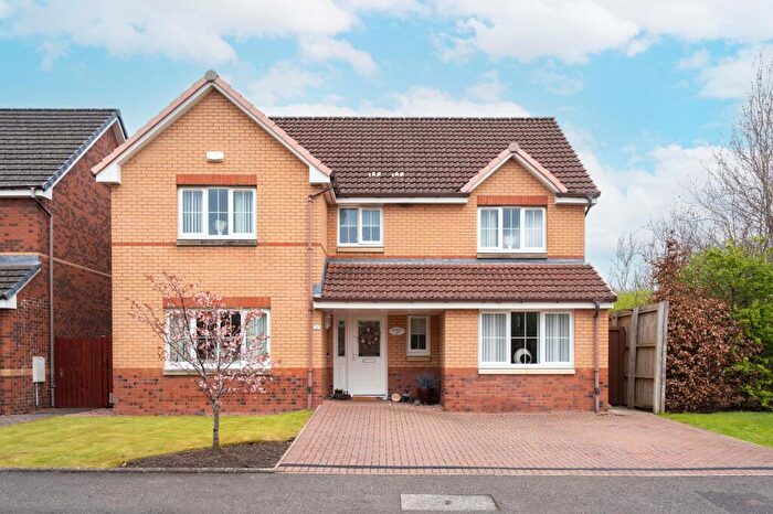 4 Bedroom Detached House For Sale In Dow Lane, Stenhousemuir, FK5