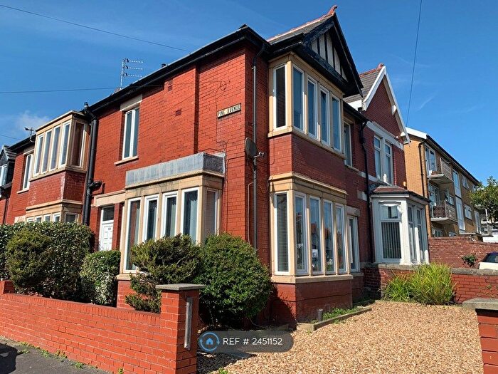 2 Bedroom Semi-Detached House To Rent In Waterloo Road, Blackpool, FY4