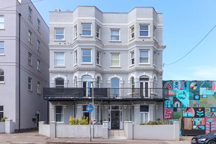 2 Bedroom Flat For Sale In Edgar Road, Cliftonville, Margate, Kent, CT9
