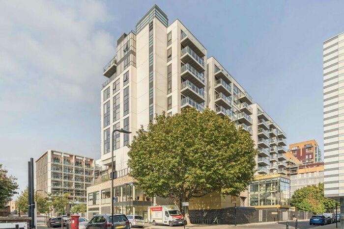 2 Bedroom Flat To Rent In Beechwood Road, London, E8