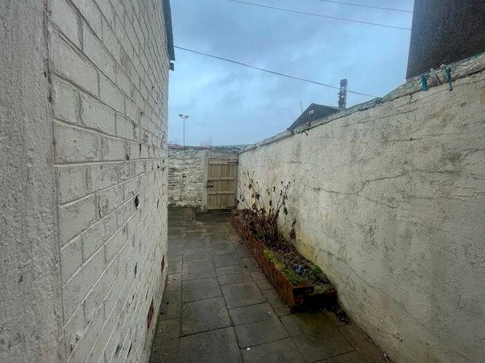 2 Bedroom Terraced House To Rent In Newton Street, Darwen, BB3