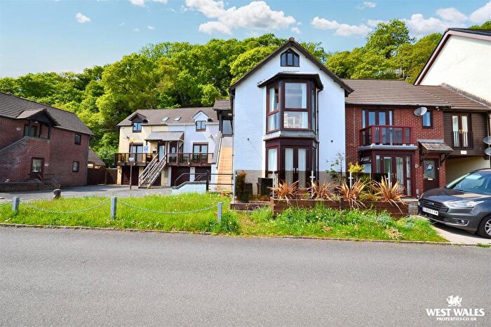 1 Bedroom Apartment For Sale In Gaddarn Reach, Neyland, Milford Haven, SA73