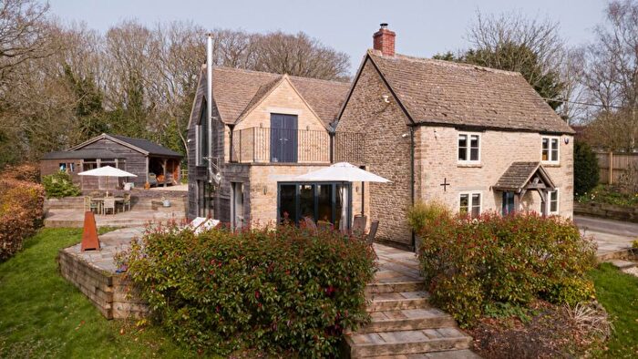 3 Bedroom Detached House For Sale In Garsdon, Malmesbury, Wiltshire, SN16