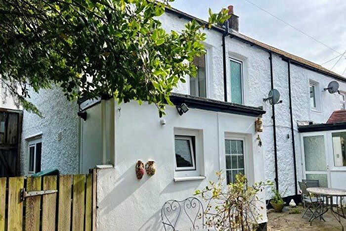 3 Bedroom Cottage To Rent In Bodmin Road, St. Austell, PL25