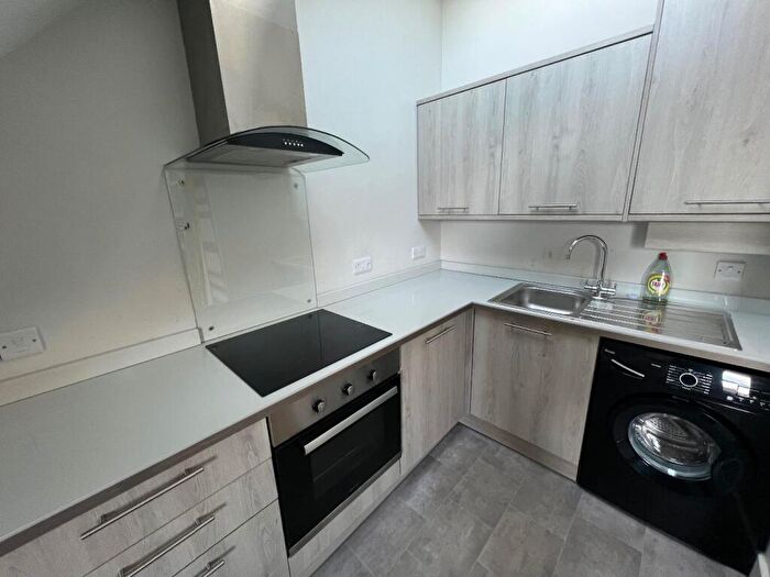 1 Bedroom Flat To Rent In Station Road, Desborough, NN14