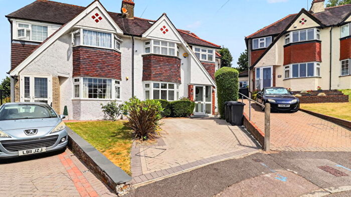 4 Bedroom Semi-Detached House To Rent In Famet Avenue, Purley, CR8