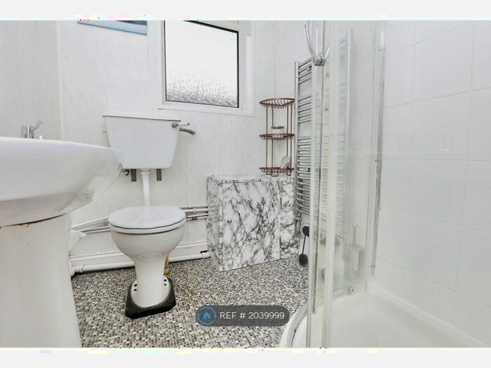 3 Bedroom End Of Terrace House To Rent In Rufford Road, Bootle, L20