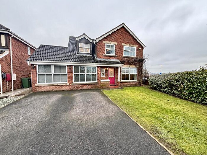 5 Bedroom Detached House For Sale In Cedar Ridge, Garforth, Leeds, LS25