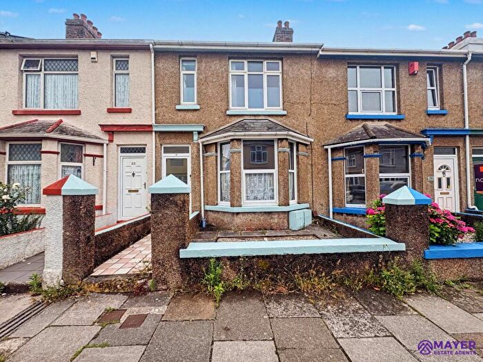 1 Bedroom Semi-Detached House For Sale In Pennycross Park Road, Plymouth, PL2