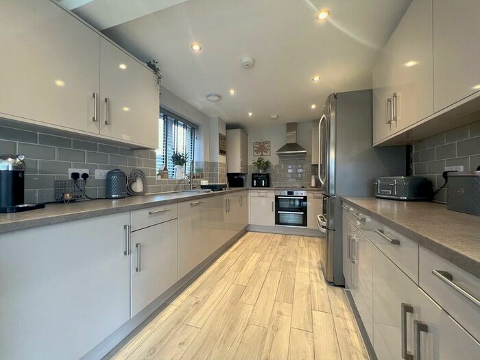 4 Bedroom Detached House For Sale In Scholars Close, Manea, March