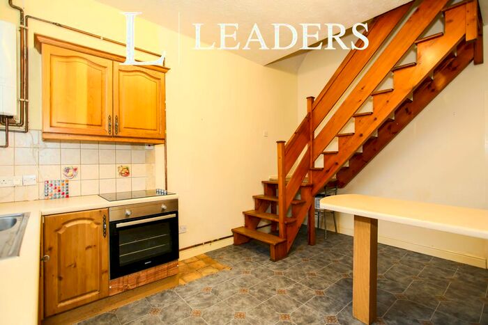 2 Bedroom Terraced House To Rent In Kenworthy Street, Tunstall, ST6