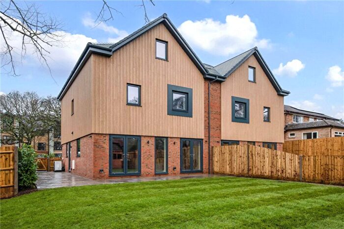 4 Bedroom Semi Detached House To Rent In Otterbourne Road, Compton, Winchester, Hampshire, SO21