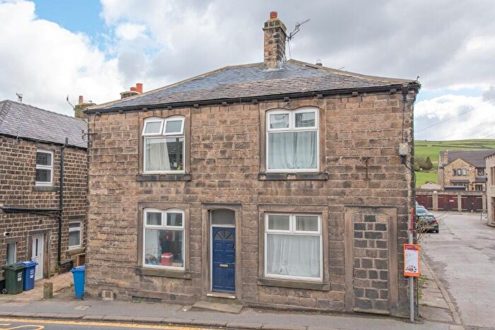 5 Bedroom End Of Terrace House For Sale In Keighley Road, Cowling, BD22