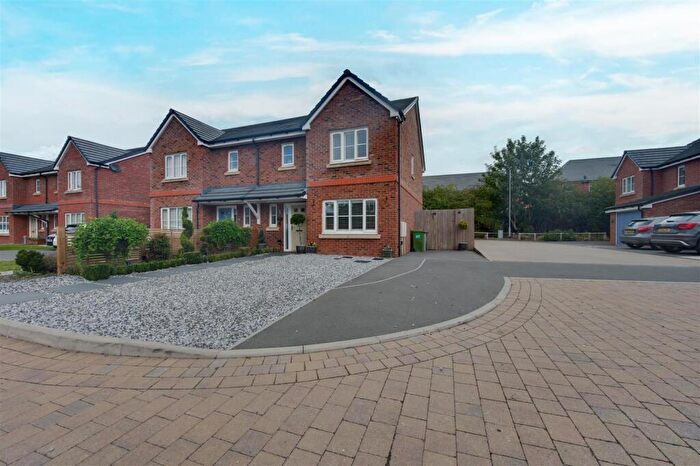 3 Bedroom Semi-Detached House For Sale In Whitehurst Way, Congleton, CW12