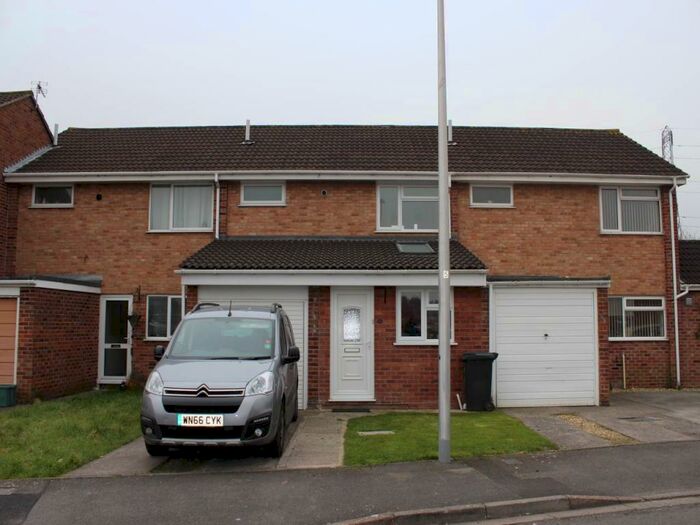 3 Bedroom House To Rent In Flamingo Crescent, Worle, Weston-super-Mare, BS22