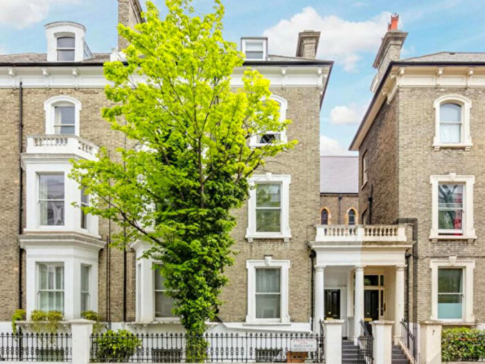 1 Bedroom Apartment To Rent In Redcliffe Gardens, London, SW10