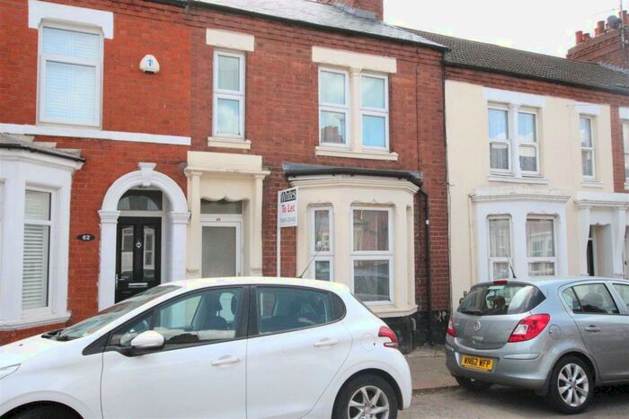 2 Bedroom House To Rent In Balmoral Road, Northampton, NN2
