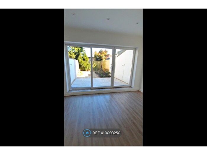 1 Bedroom Flat To Rent In Midland Road, Gloucester, GL1