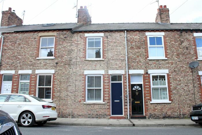 2 Bedroom Terraced House To Rent In Finsbury Street, York, YO23