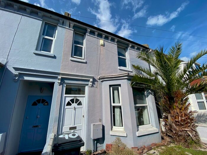 1 Bedroom Flat To Rent In Tideswell Road, Eastbourne, BN21