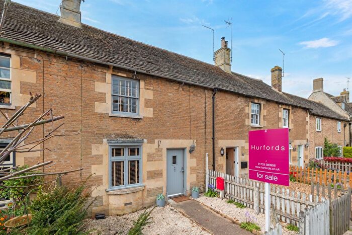 2 Bedroom Property For Sale In Elton Road, Wansford, Peterborough, PE8