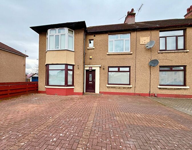 3 Bedroom Flat For Sale In Newhouse Road, Grangemouth, FK3