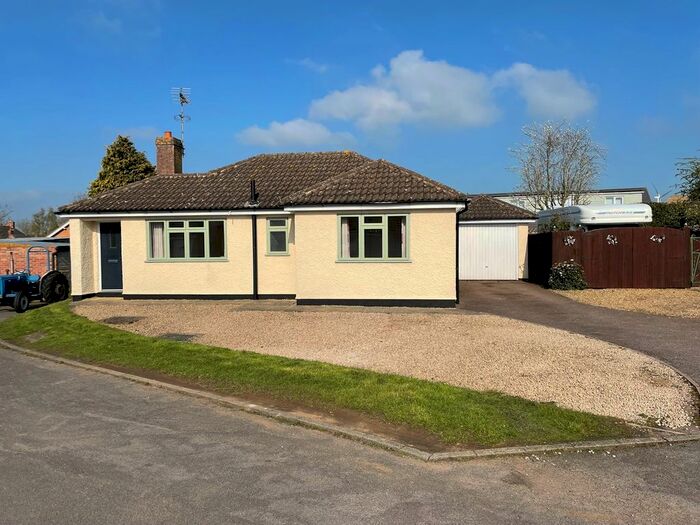 2 Bedroom Detached Bungalow To Rent In Home Farm Close, Gilmorton, Lutterworth, LE17