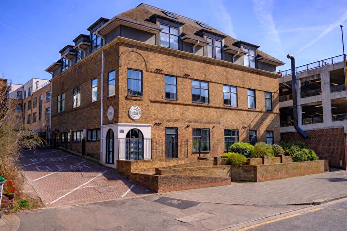 1 Bedroom Flat For Sale In Marlowes, Hemel Hempstead, HP1