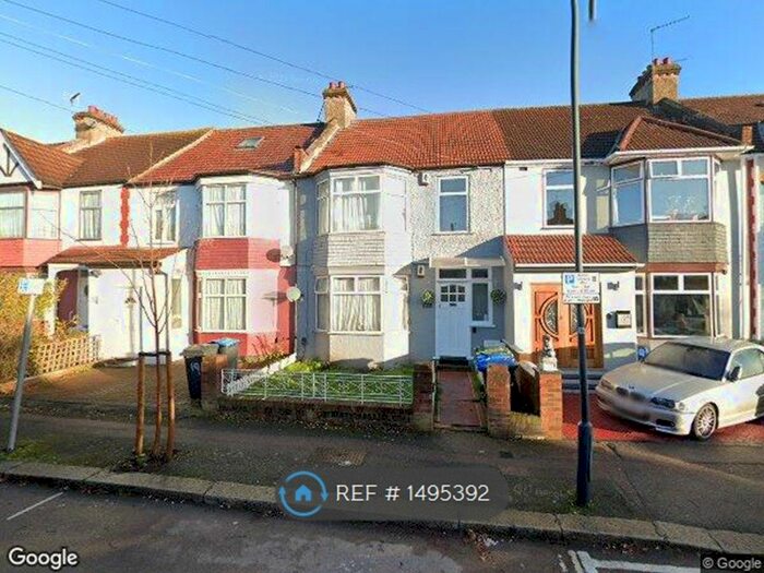 4 Bedroom Terraced House To Rent In Park Road, Wembley, HA0