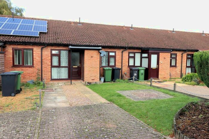 1 Bedroom Terraced Bungalow To Rent In Launditch Crescent, Downham Market, PE38