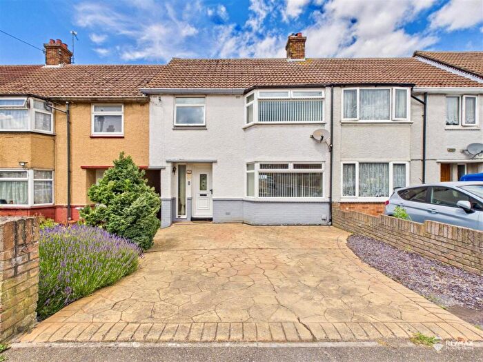 3 Bedroom Terraced House For Sale In Clarkes Road, Dovercourt, Harwich, CO12