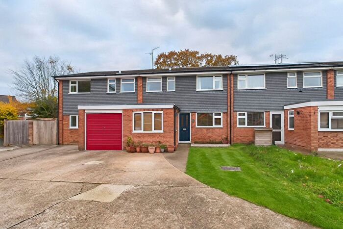 3 Bedroom Terraced House For Sale In Harefield Close, Winnersh, Wokingham, Berkshire, RG41