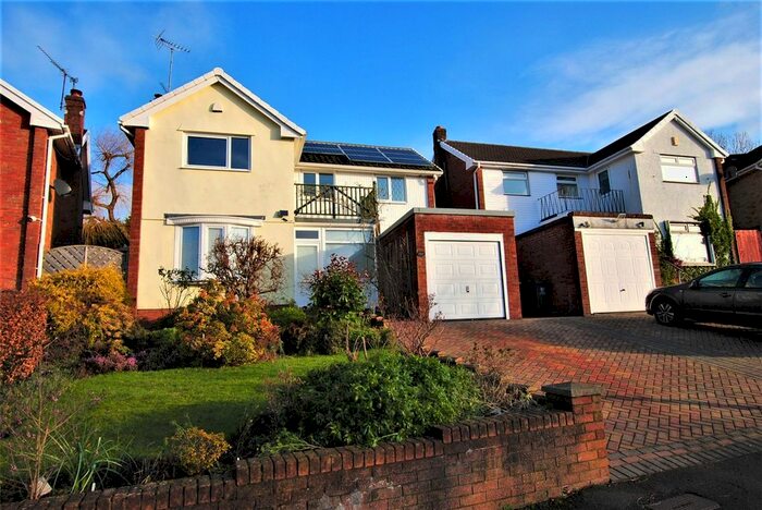 3 Bedroom Detached House To Rent In Woolaston Avenue, Lakeside, Cardiff, CF23