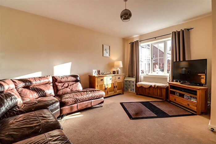 3 Bedroom Semi-Detached House For Sale In Lucius Walk, Caistor, LN7