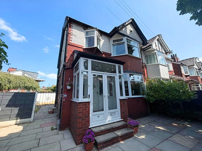 4 Bedroom Semi-Detached House For Sale In Sandy Lane, Stretford, M32
