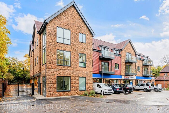 1 Bedroom Apartment For Sale In Outwood Lane, Chipstead, Coulsdon, CR5