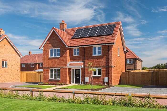 4 Bedroom Detached House For Sale In Marley Lane, Chalgrove, OX44