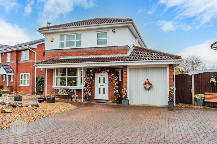 4 Bedroom Detached House For Sale In Parkway, Westhoughton, Bolton, Greater Manchester, BL5