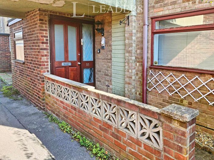 1 Bedroom House To Rent In Shannon Close, PO15