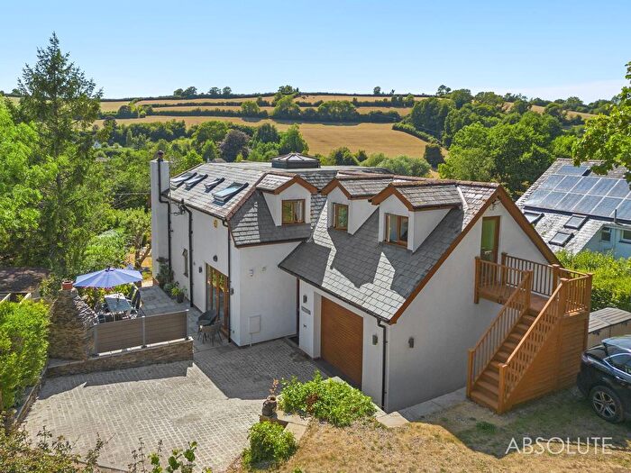 4 Bedroom Detached House For Sale In Stokeinteignhead, Newton Abbot, TQ12
