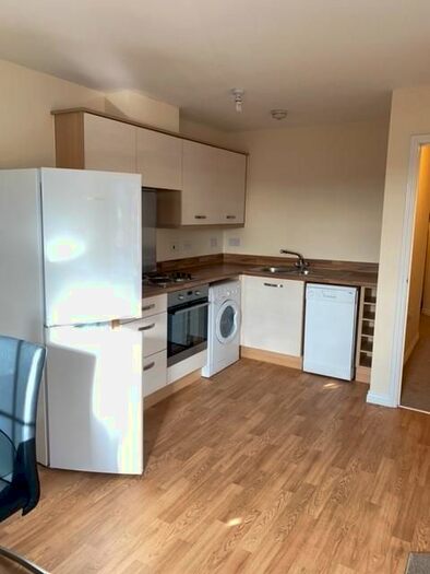 2 Bedroom Flat To Rent In Kenneth Close, Prescot, L34
