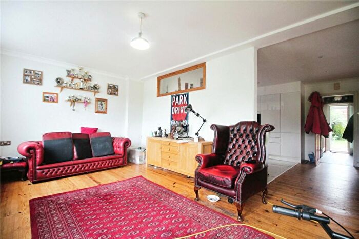 3 Bedroom Bungalow For Sale In Chestnut Street, Borden, Sittingbourne, Kent, ME9