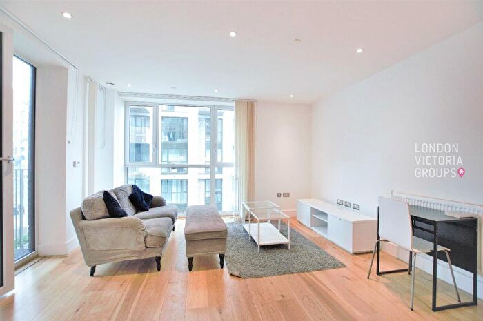 1 Bedroom Flat To Rent In Centurion Tower, Caxton Street North, London, E16
