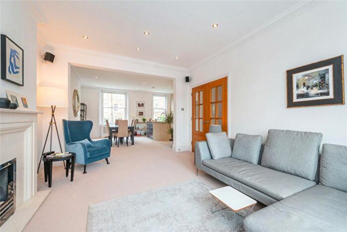 3 Bedroom Maisonette To Rent In Denning Road, Hampstead, NW3