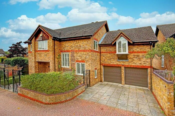 5 Bedroom Detached House To Rent In Rokeby Place, West Wimbledon, SW20