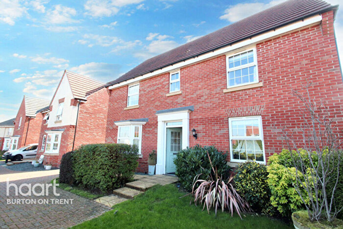 4 Bedroom Detached House For Sale In Knight Close, Burton-On-Trent, DE13